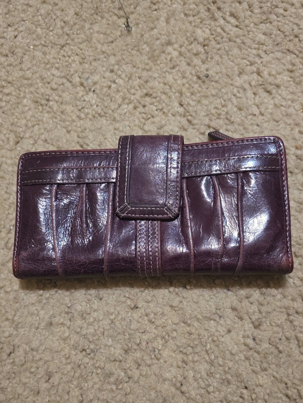 Fossil Leather Accordion Wallet in Deep Plum